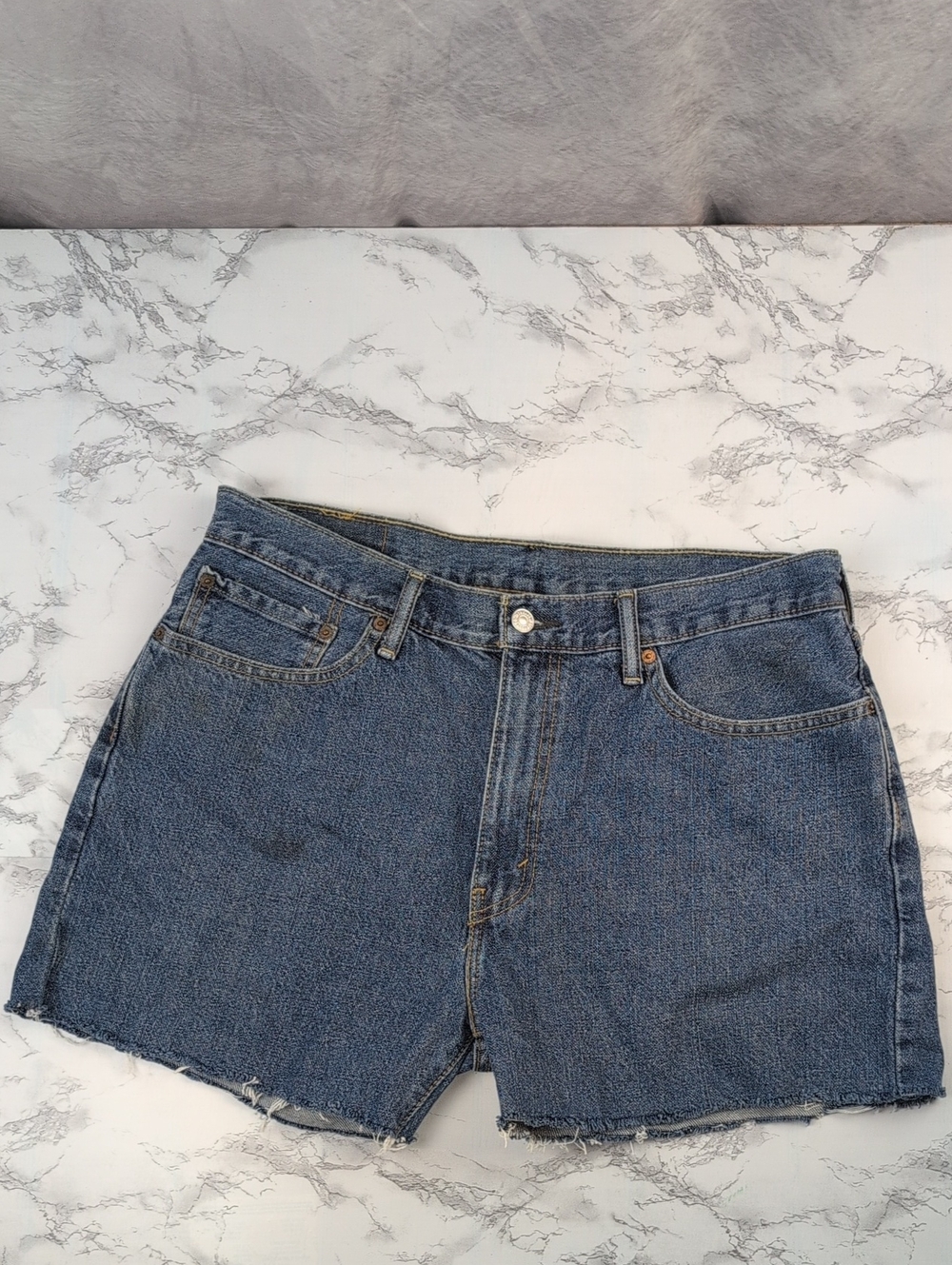 Vintage Levi’s 505 Cut Off Denim Shorts Size 36 - Distressed Raw Hem
